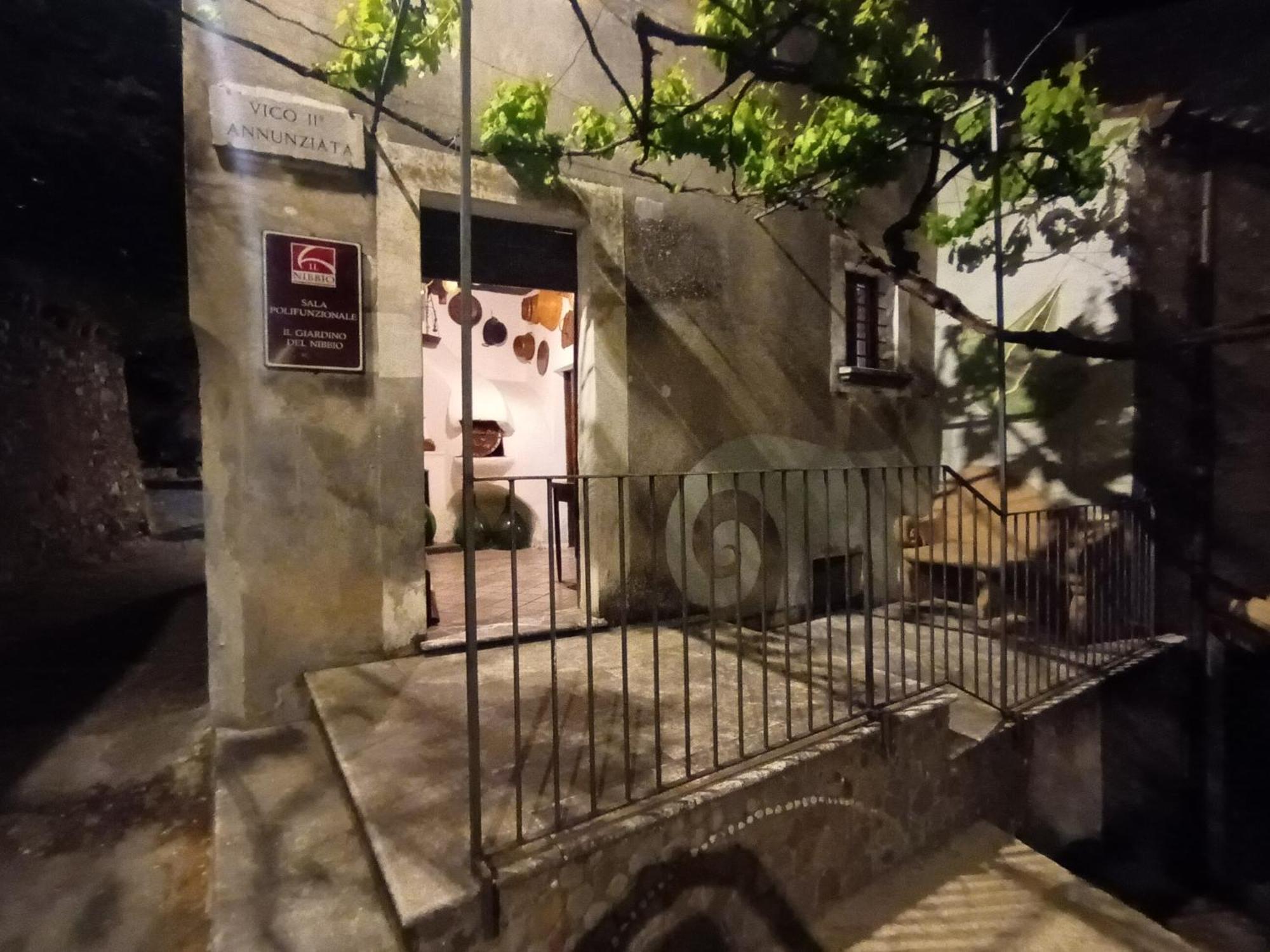 شقة Il Nibbio - Soffitta Delle Ginestre مورانو كالابرو المظهر الخارجي الصورة